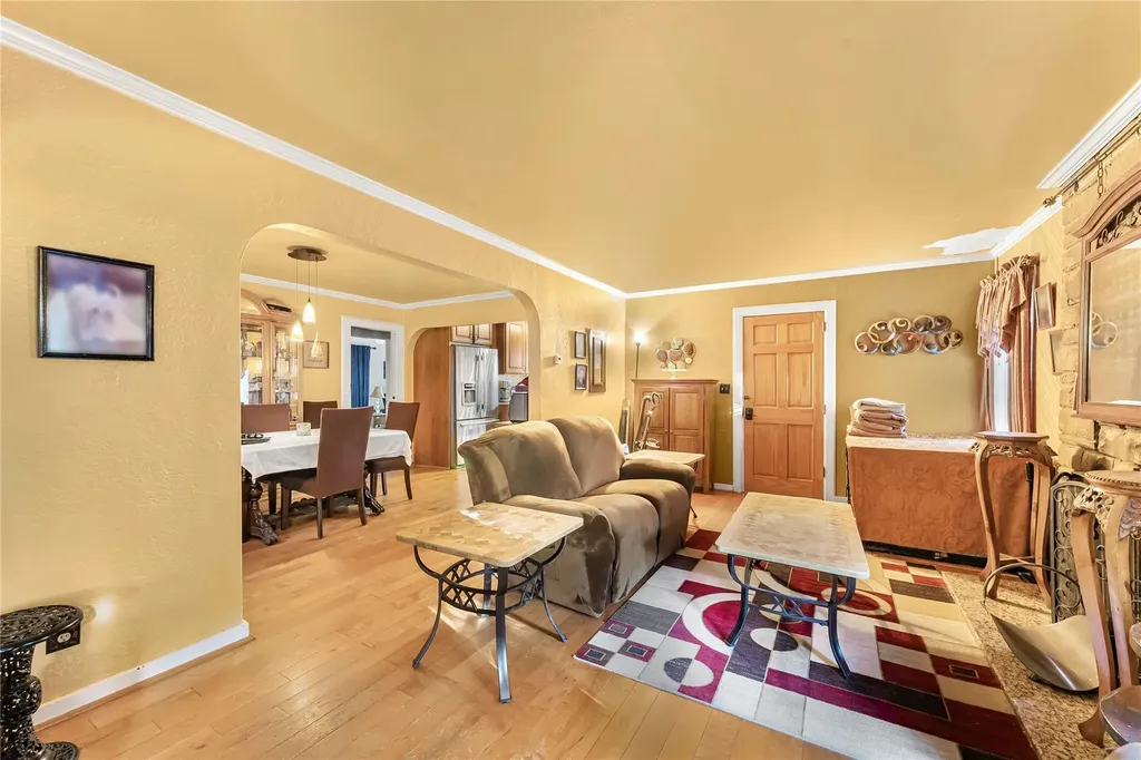 97 Greenvale Avenue Yonkers NY 10703