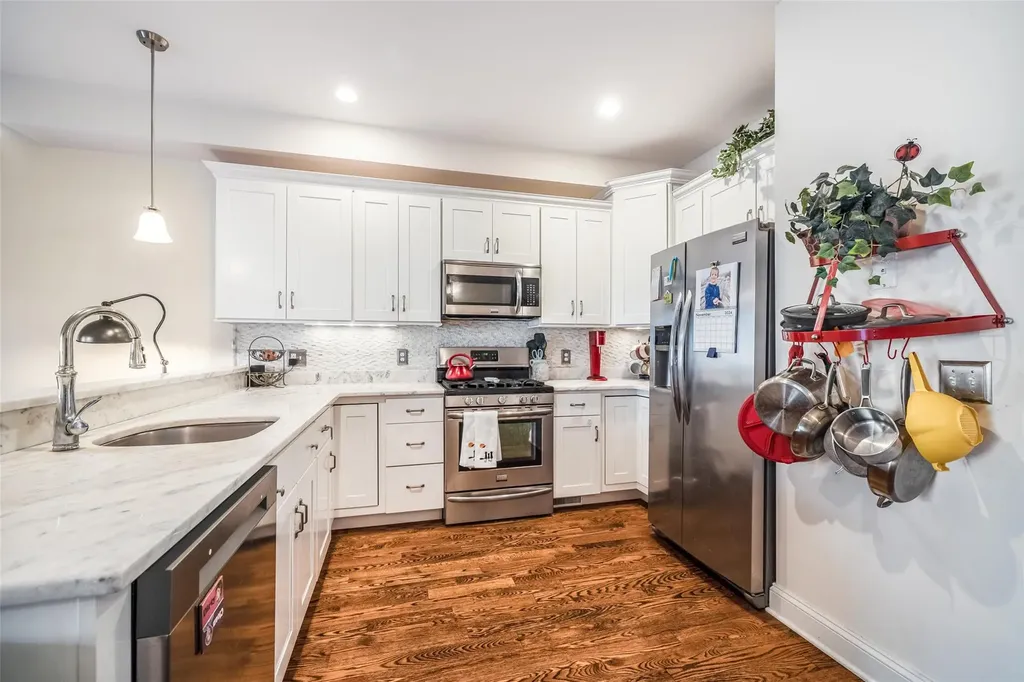 280 Boulder Ridge Road South Salem NY 10590