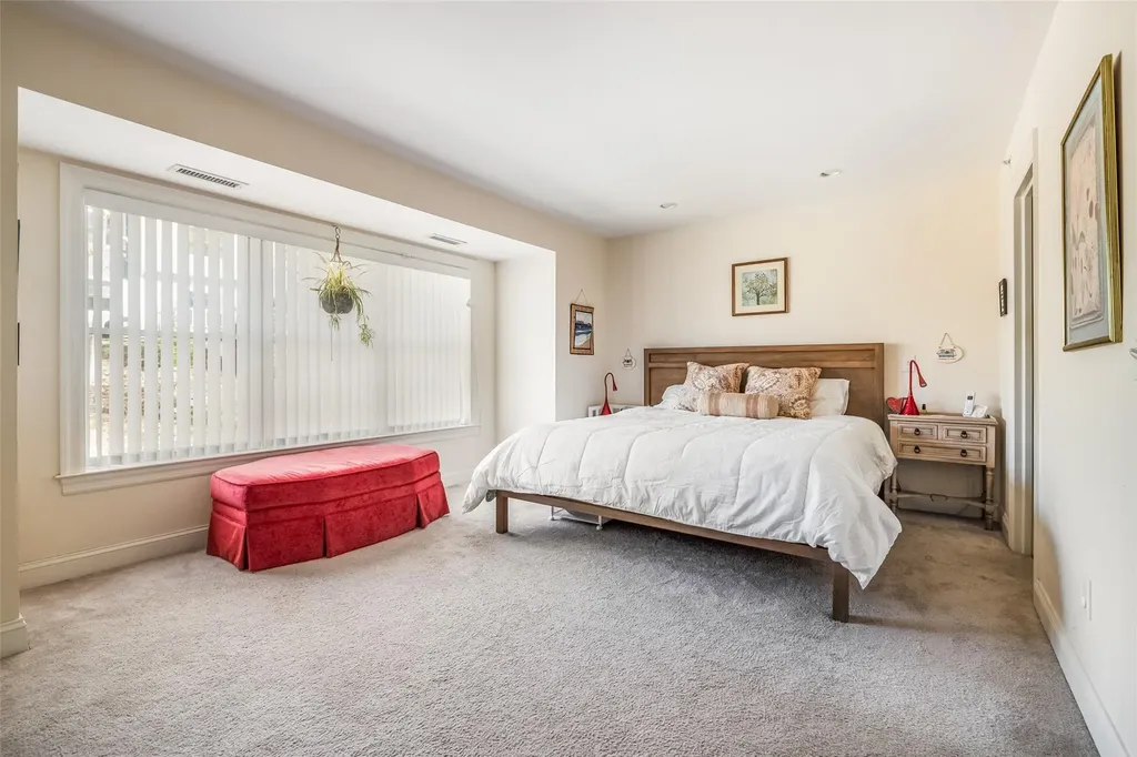 280 Boulder Ridge Road South Salem NY 10590