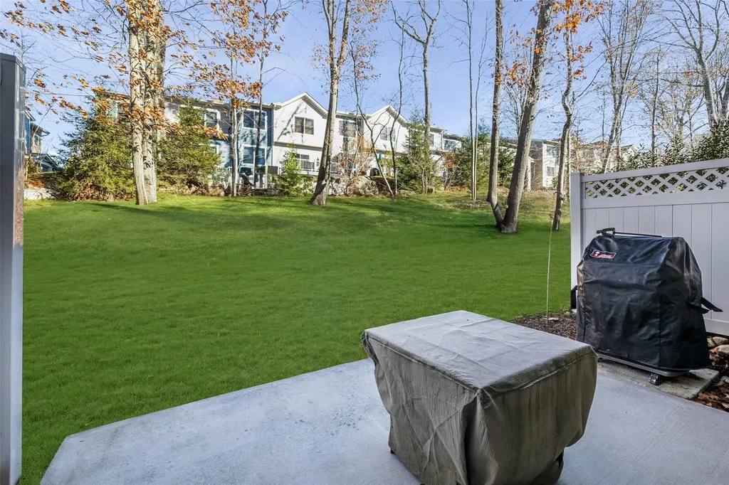 280 Boulder Ridge Road South Salem NY 10590