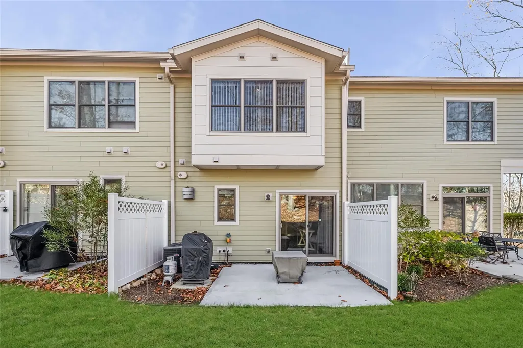 280 Boulder Ridge Road South Salem NY 10590