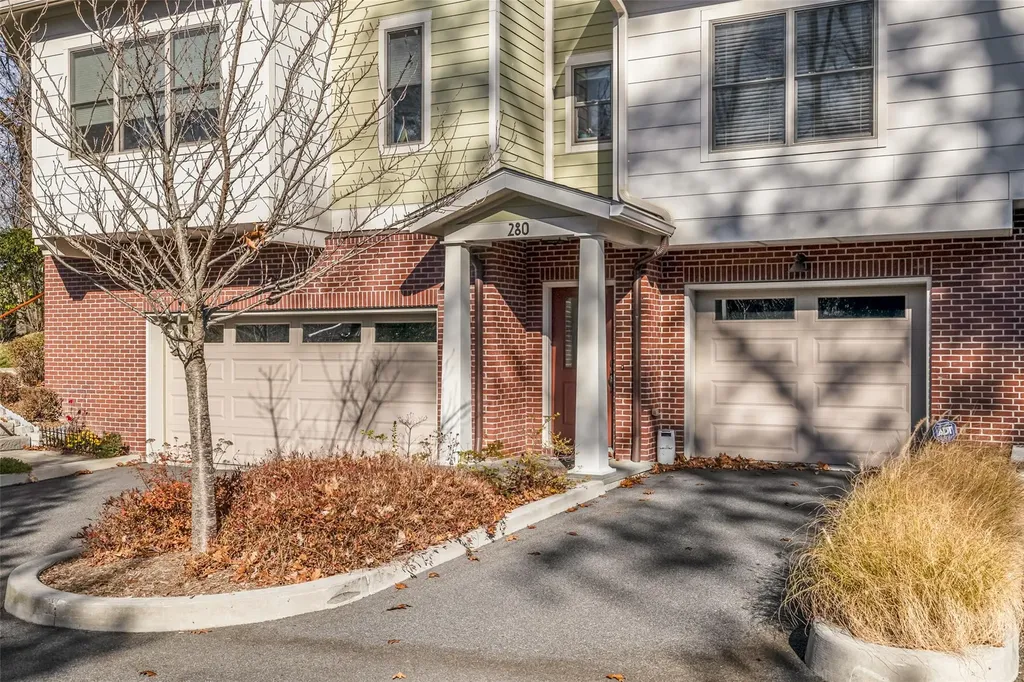 280 Boulder Ridge Road South Salem NY 10590