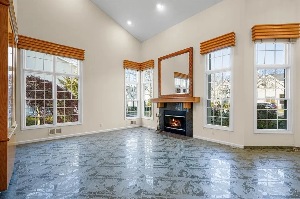 12 Doral Greens Drive E Rye Brook NY 10573