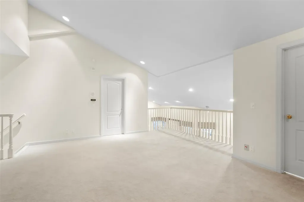 12 Doral Greens Drive E Rye Brook NY 10573