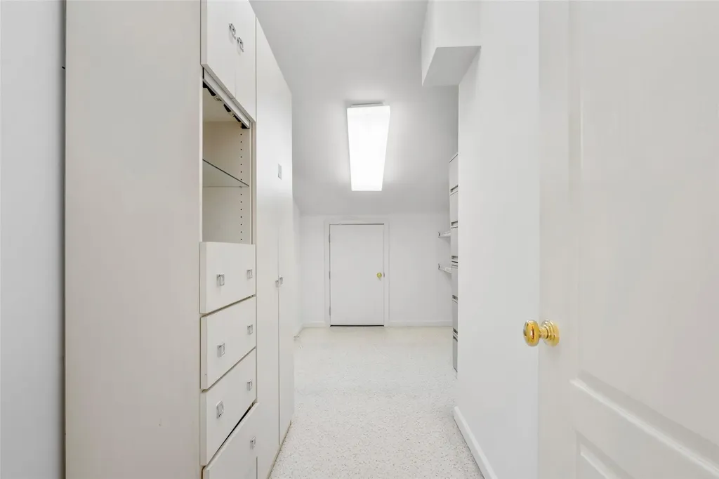 12 Doral Greens Drive E Rye Brook NY 10573