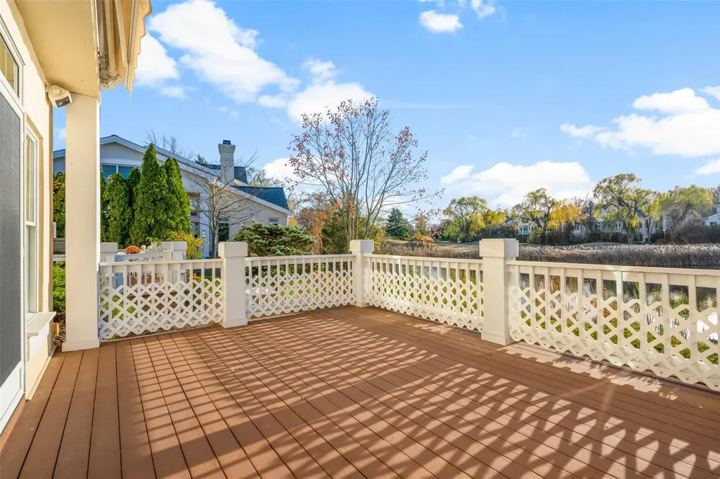 12 Doral Greens Drive E Rye Brook NY 10573