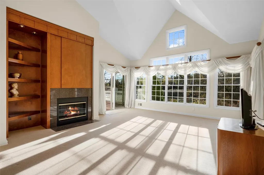 12 Doral Greens Drive E Rye Brook NY 10573