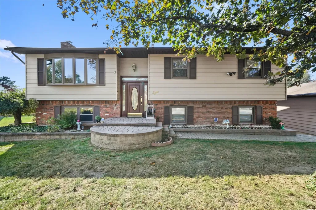 8 Badami Drive Middletown NY 10941