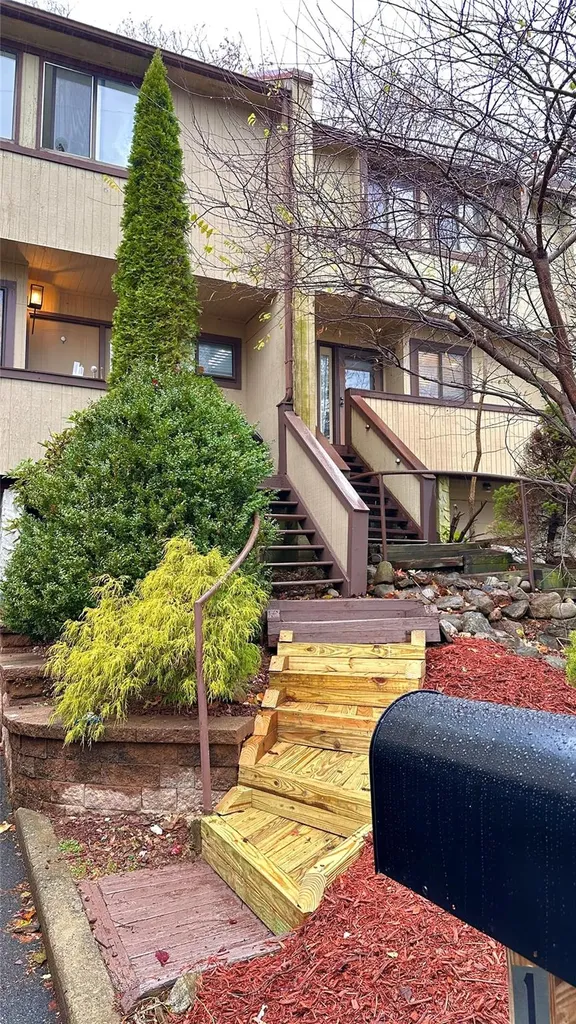 15 Rockledge Drive Suffern NY 10901
