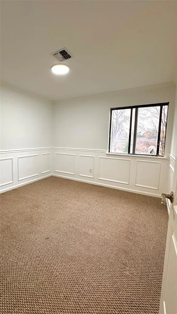 15 Rockledge Drive Suffern NY 10901