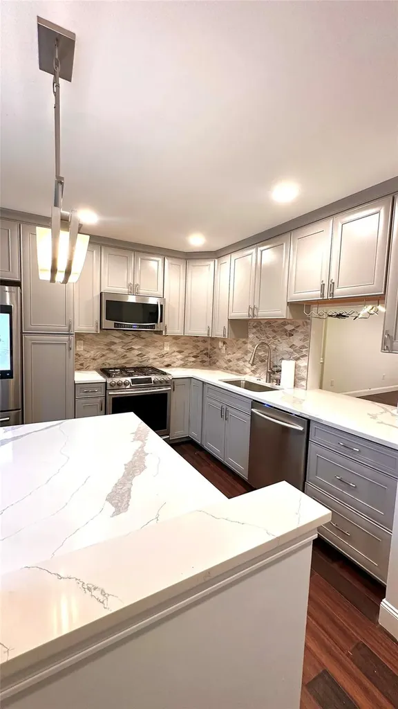 15 Rockledge Drive Suffern NY 10901