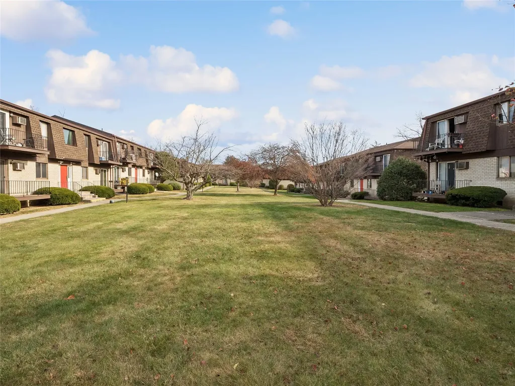 1207 Cherry Hill Drive Poughkeepsie NY 12603