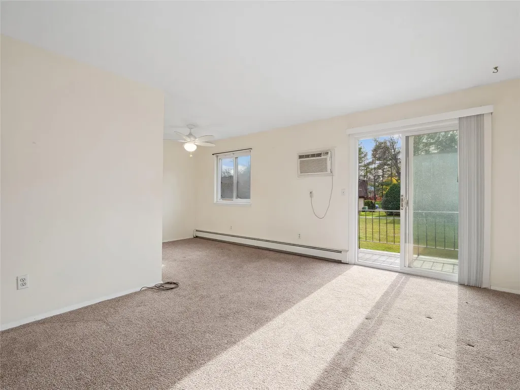 1207 Cherry Hill Drive Poughkeepsie NY 12603