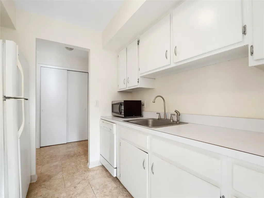 1207 Cherry Hill Drive Poughkeepsie NY 12603