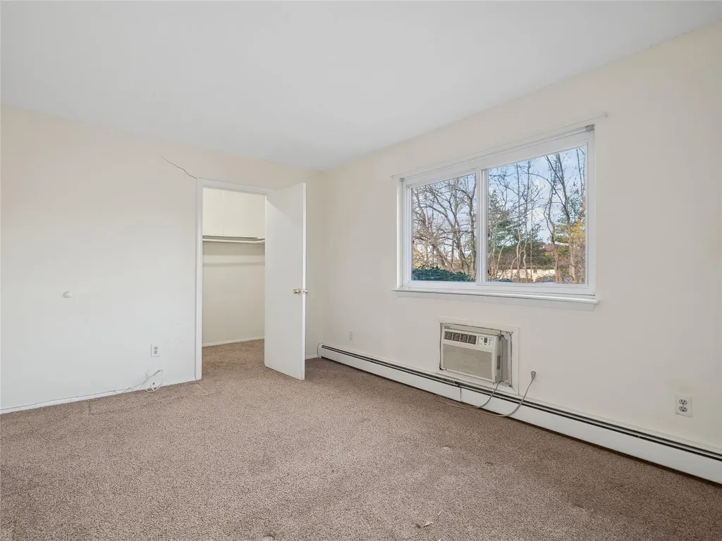 1207 Cherry Hill Drive Poughkeepsie NY 12603