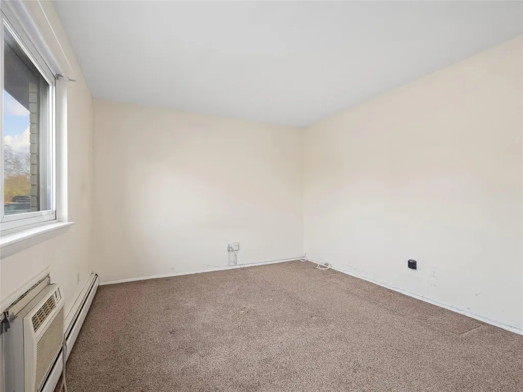 1207 Cherry Hill Drive Poughkeepsie NY 12603