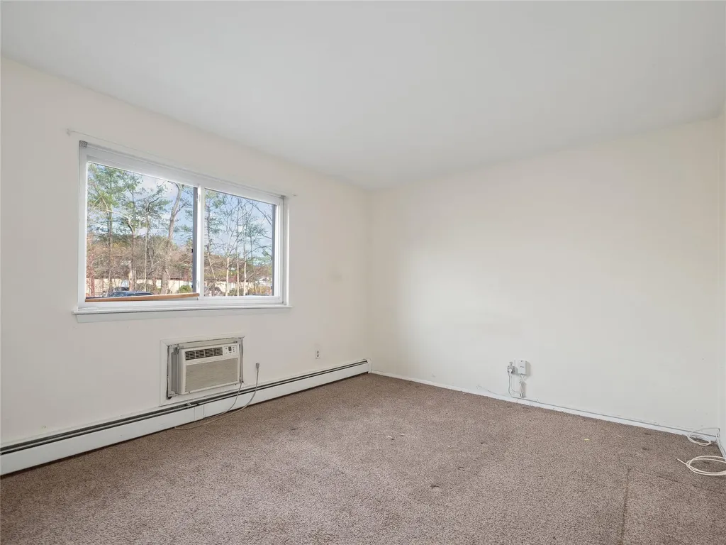 1207 Cherry Hill Drive Poughkeepsie NY 12603