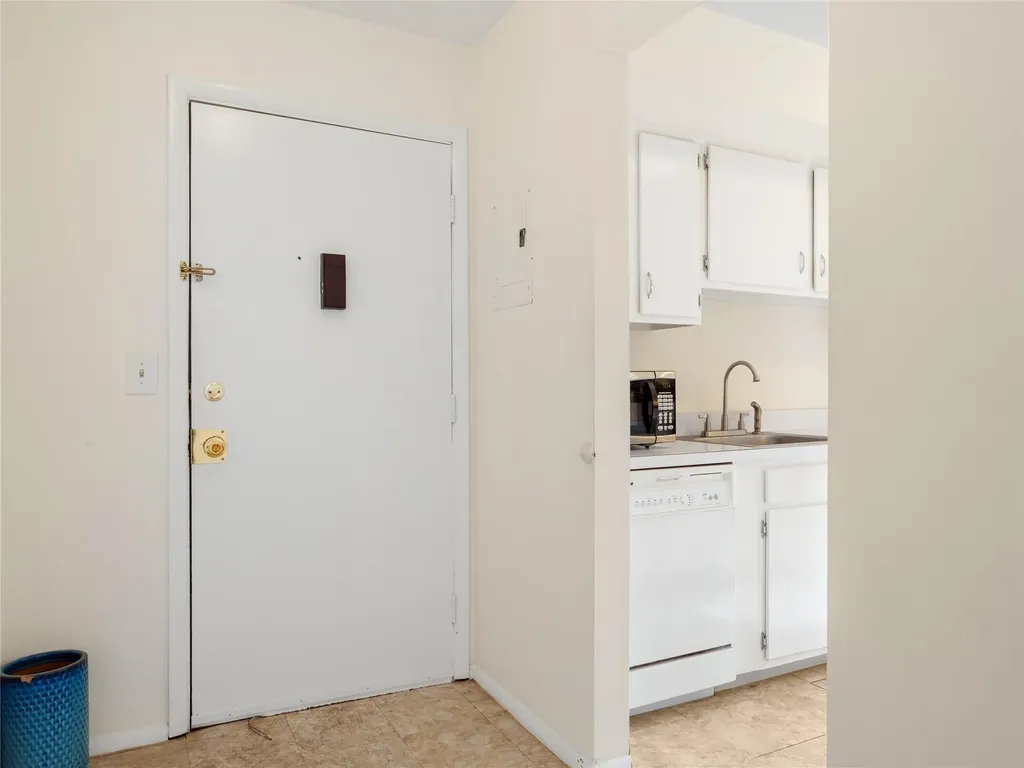 1207 Cherry Hill Drive Poughkeepsie NY 12603