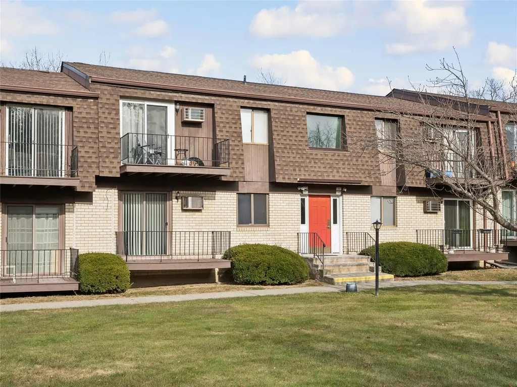 1207 Cherry Hill Drive Poughkeepsie NY 12603