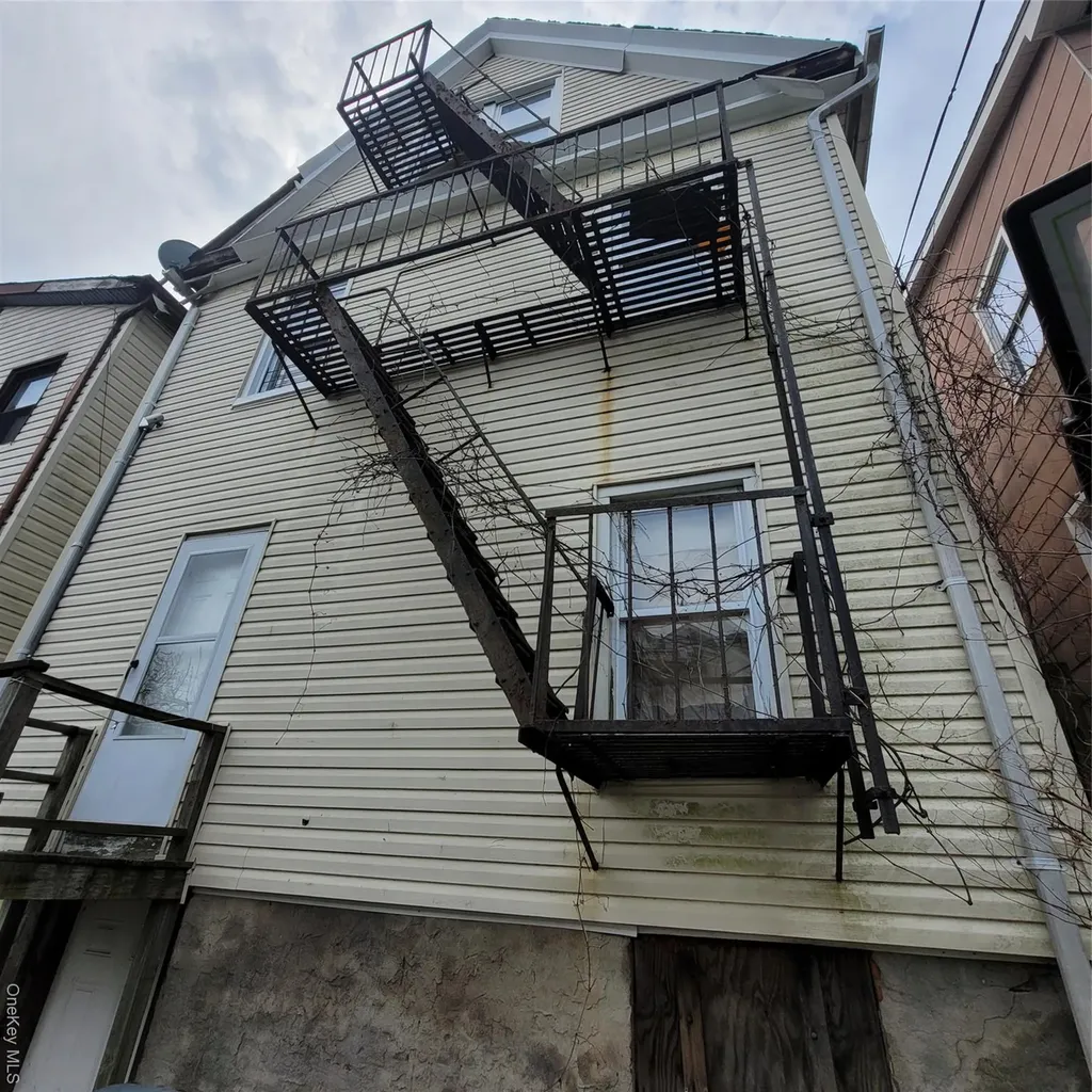 437 S 5th Avenue Mount Vernon NY 10550