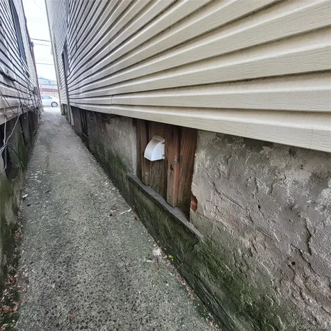 437 S 5th Avenue Mount Vernon NY 10550