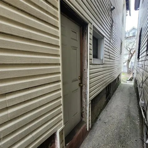 437 S 5th Avenue Mount Vernon NY 10550