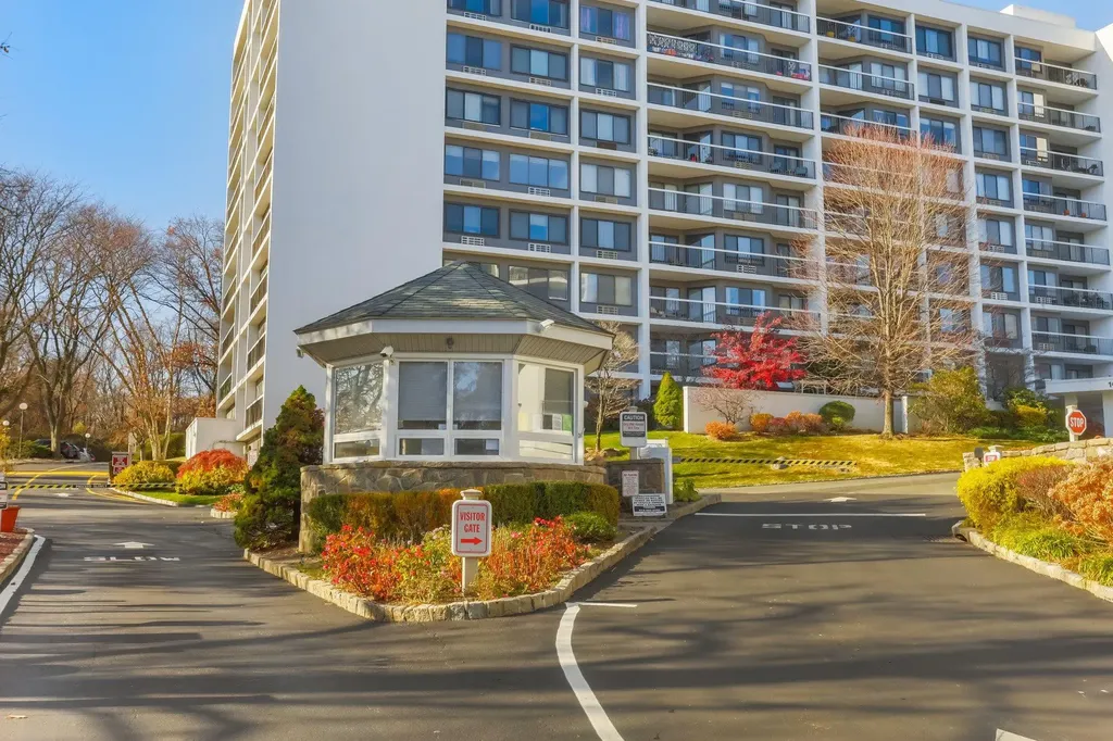 500 High Point Drive Hartsdale NY 10530