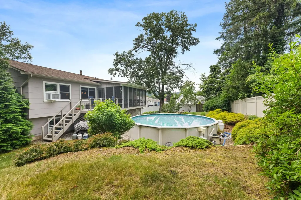 27 Stubbe Drive Stony Point NY 10980