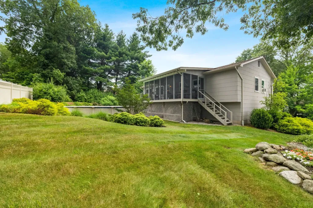27 Stubbe Drive Stony Point NY 10980