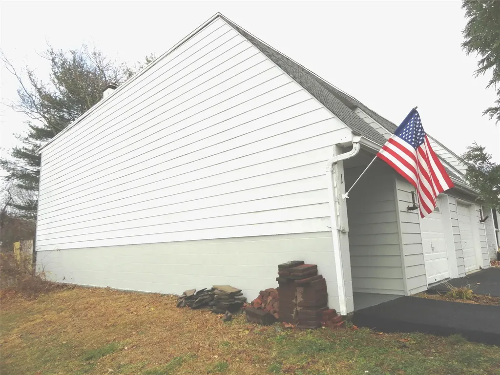 1 Russet Road Poughkeepsie NY 12601