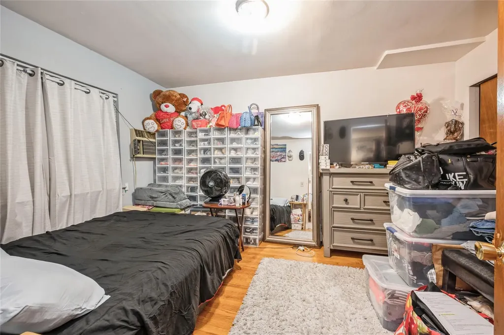 1650 Paulding Avenue Bronx NY 10462