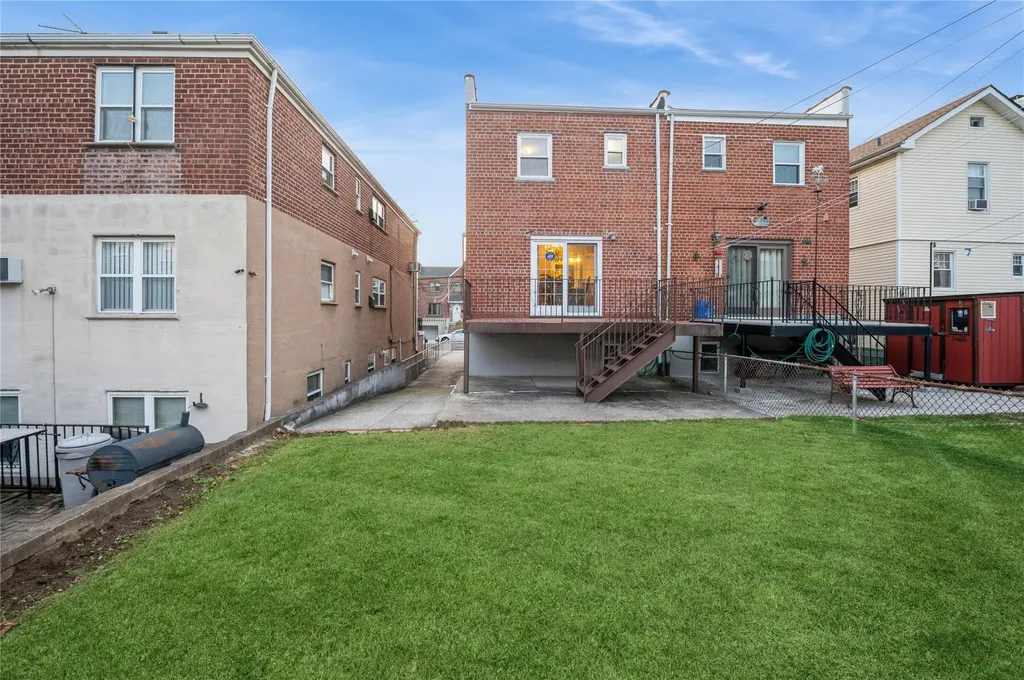 1650 Paulding Avenue Bronx NY 10462