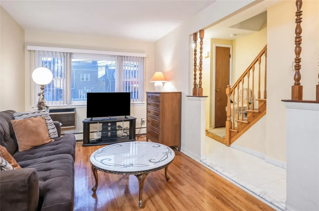 1650 Paulding Avenue Bronx NY 10462