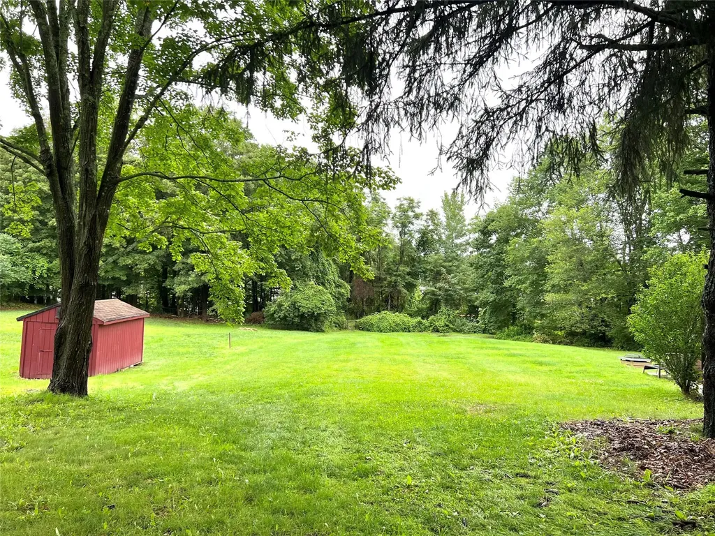279 Buckshollow Road Mahopac NY 10541