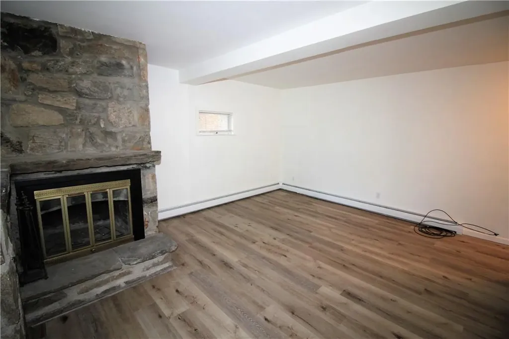 279 Buckshollow Road Mahopac NY 10541