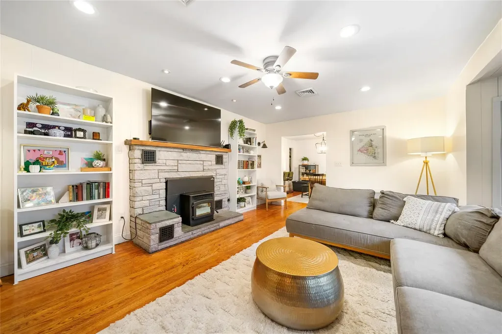 13 Little Collabar Road Montgomery NY 12549