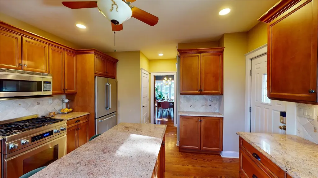 122 Highview Avenue Nanuet NY 10954