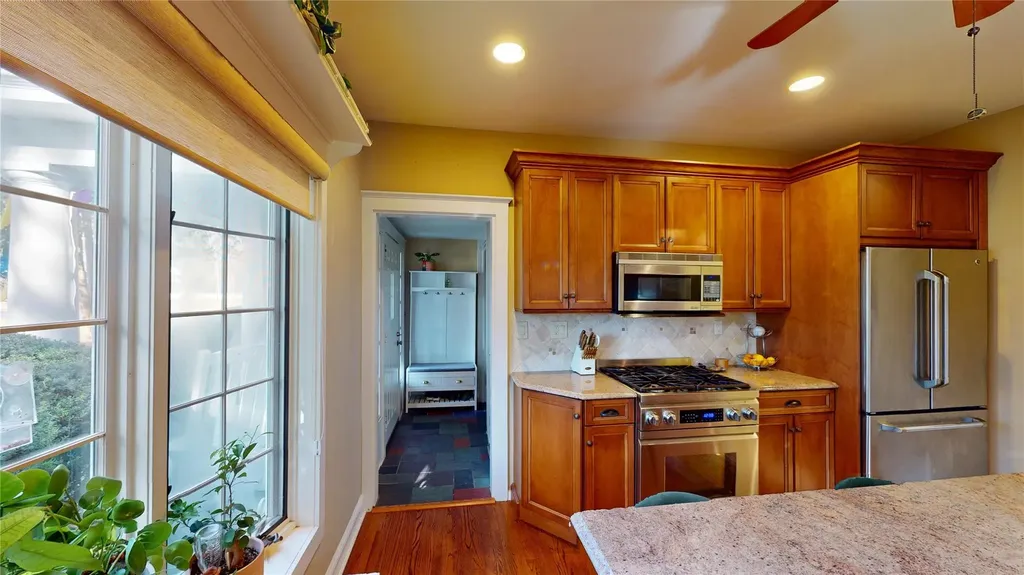 122 Highview Avenue Nanuet NY 10954