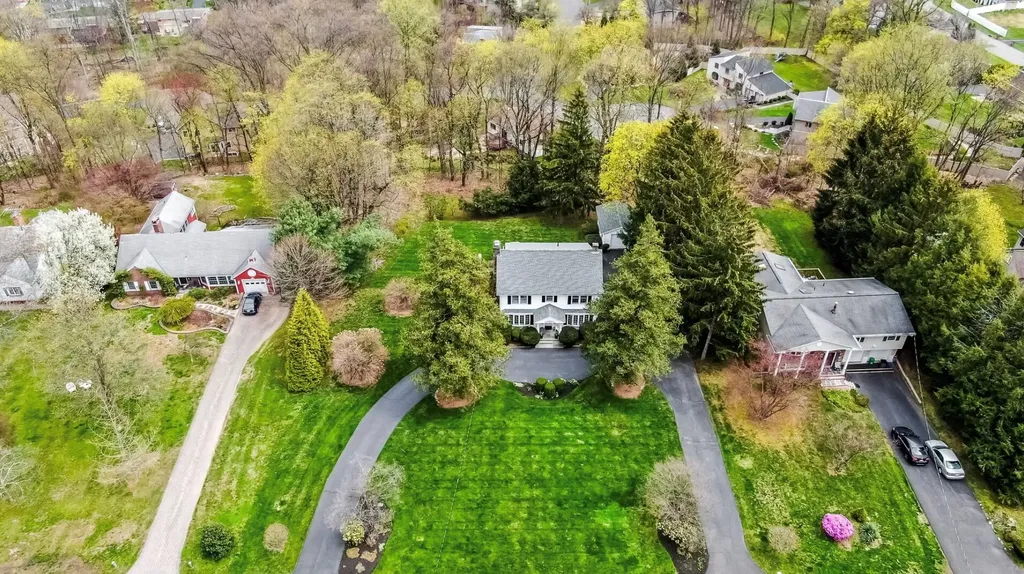 122 Highview Avenue Nanuet NY 10954