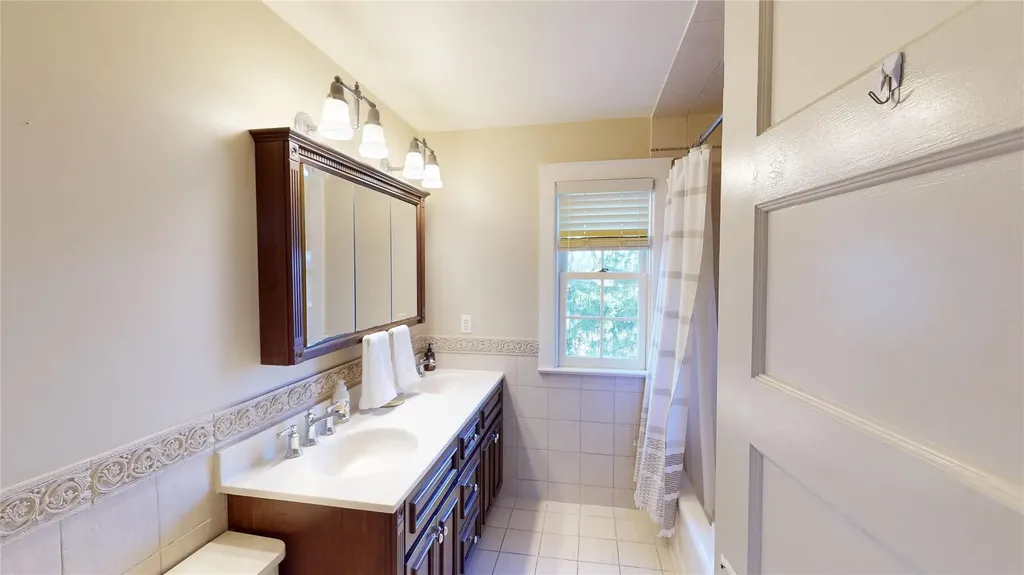 122 Highview Avenue Nanuet NY 10954