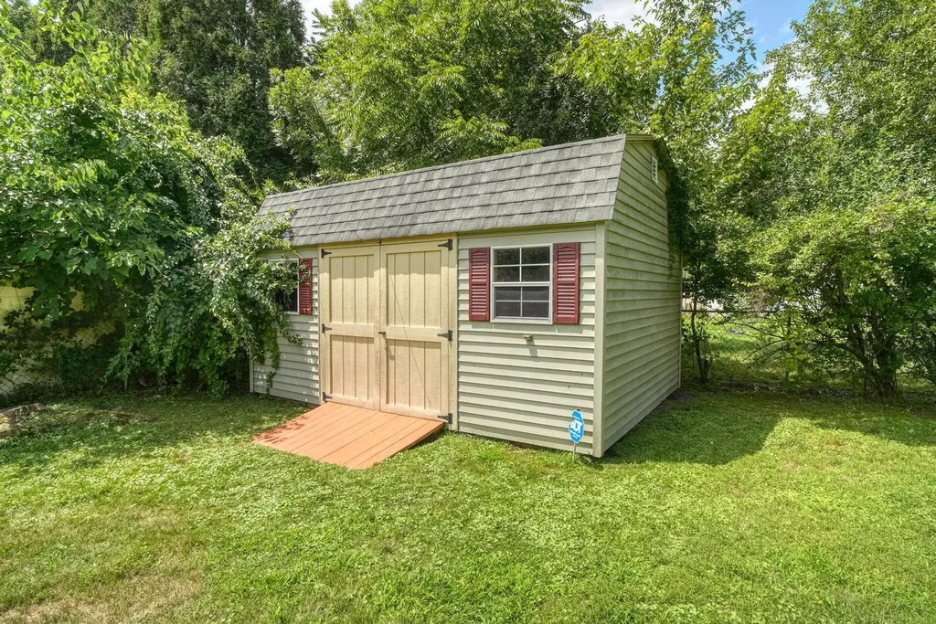3 Allerton Avenue Middletown NY 10940