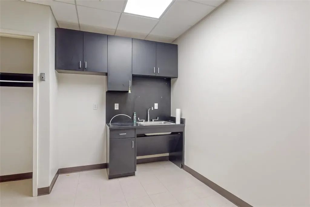 7 E Central Avenue Pearl River NY 10965