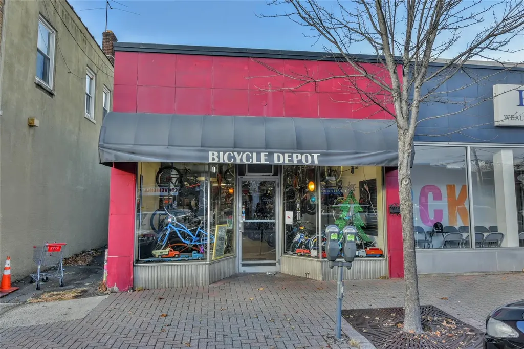 7 E Central Avenue Pearl River NY 10965