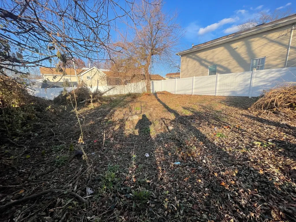 1025 Harding Park Bronx NY 10473