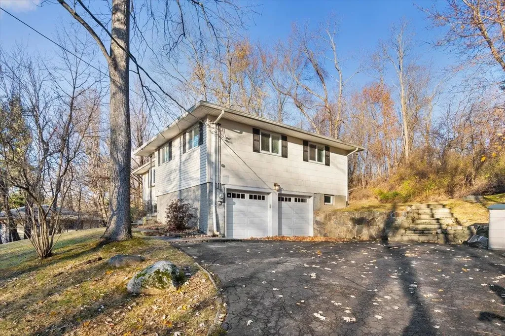13 Minkel Road Ossining NY 10562