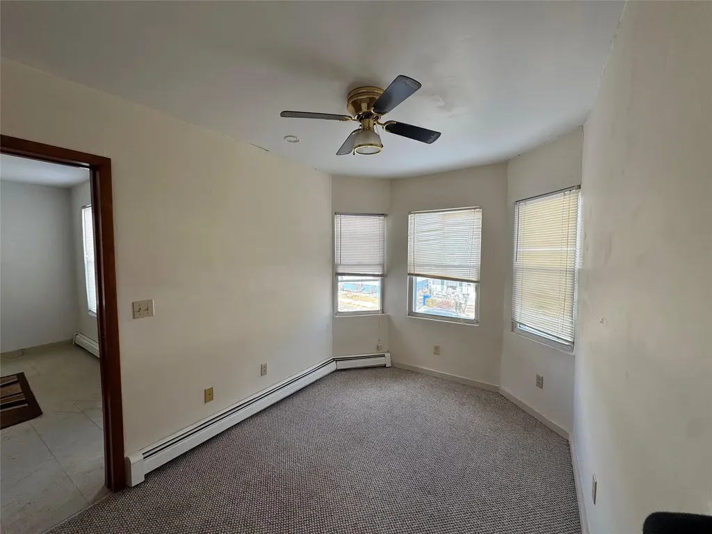 23 Albert Street Middletown NY 10940