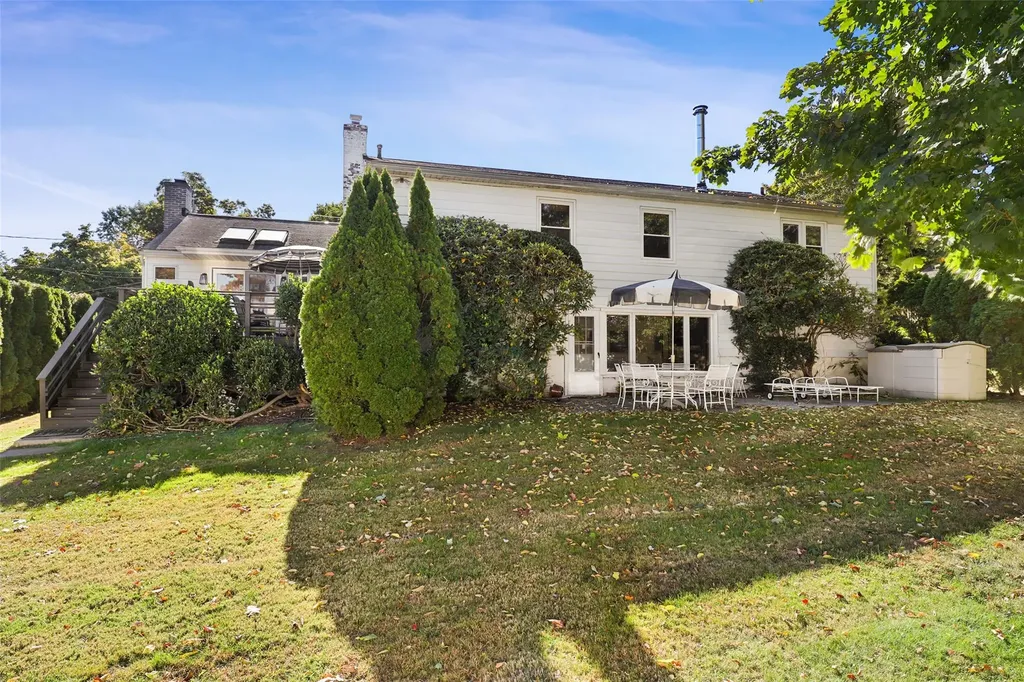 13 Baylor Circle White Plains NY 10605