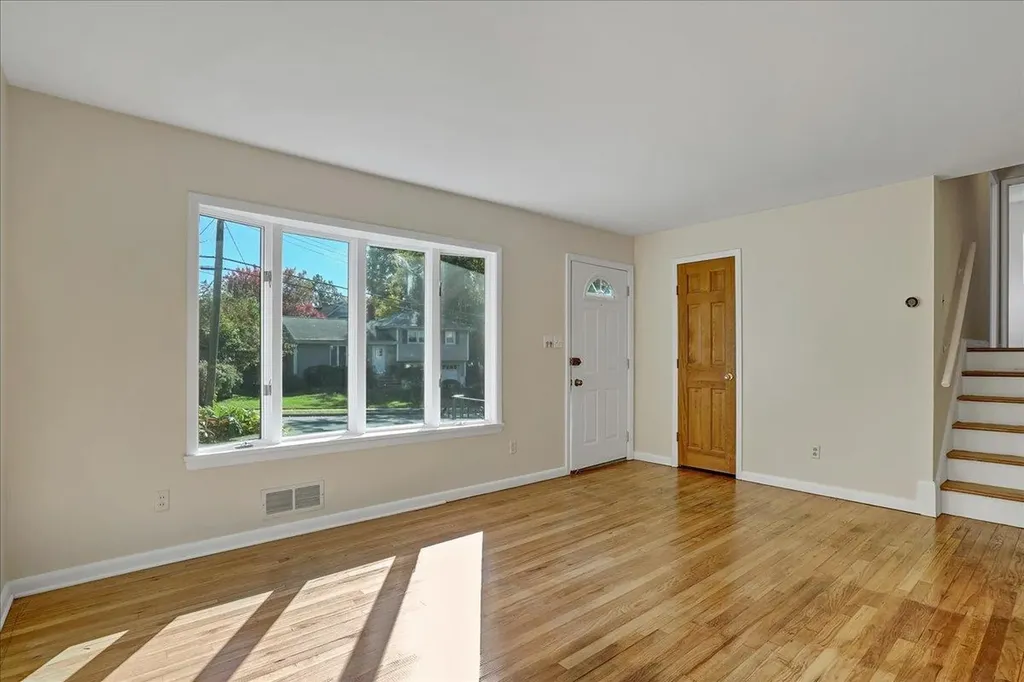 44 Maplewood Boulevard Suffern NY 10901