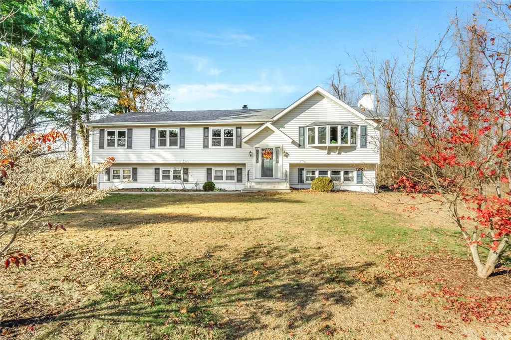 19 Gold Road Poughkeepsie NY 12603