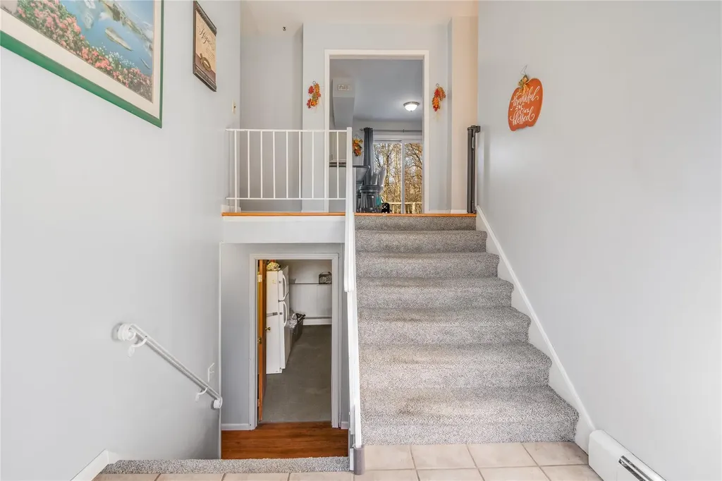 19 Gold Road Poughkeepsie NY 12603
